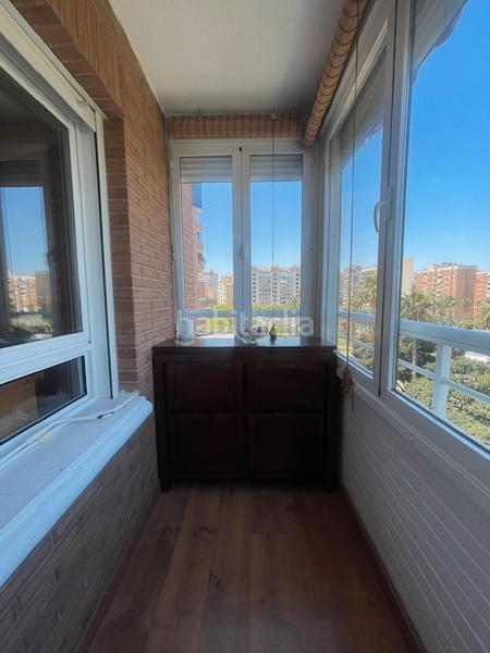 Foto 1bd5742a-7452-4d30-b86c-1f339ad0fef3. Lloguer pis amb calefacció aparcament piscina a Albufereta Alicante