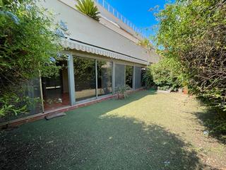 Rent Ground floor  Avenida pintor fernando soria