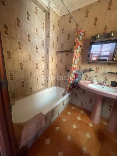 Foto b7d03d81-05eb-40e6-ac00-96f41c2204f9. Casa a schiera con parcheggio in Los Ángeles Alicante