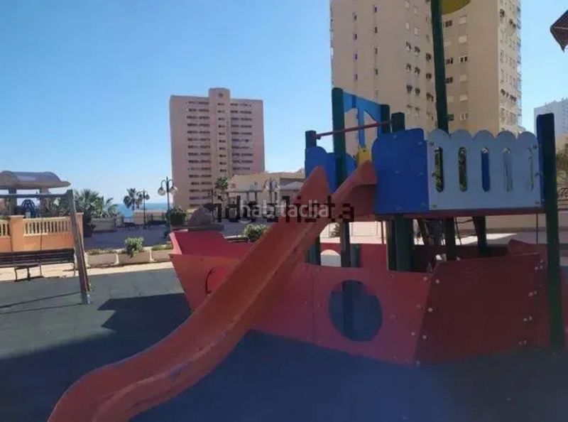 Foto 14dbfbac-7a3e-4b28-a54d-c80b5b709fcb. Pis amb aparcament piscina a Playa Muchavista Campello (el)