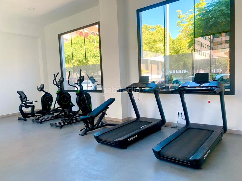 Foto e2a45faf-fc1e-4e7c-b709-1d304d450144. Location appartement avec chauffage parking piscine dans Alicante