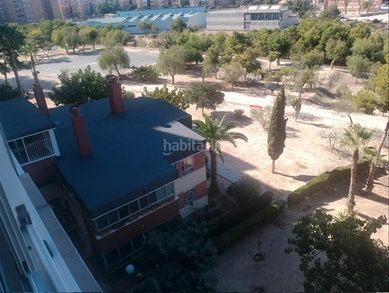 Foto 7a78a8a9-cf02-4889-aba5-50442fa0f2ee. Appartement avec parking piscine dans Juan XXIII Alicante