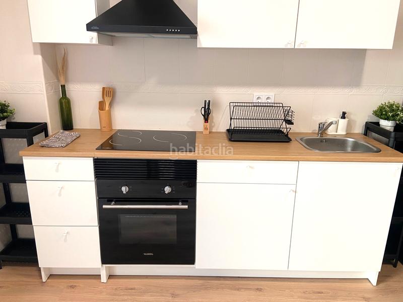 Foto e27543fb-271e-40ea-8188-eb1e47cfa7f8. Appartement dans Plaza Castelar - Mercado Central Elda