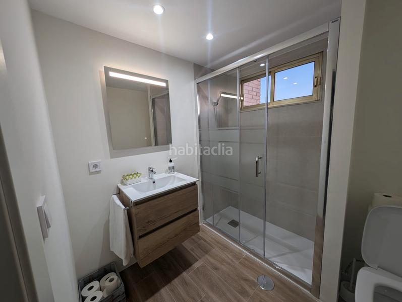 Foto fa35384f-8e4a-459e-81f8-d1f8b61f5630. Location appartement avec chauffage parking piscine dans Campello (el)