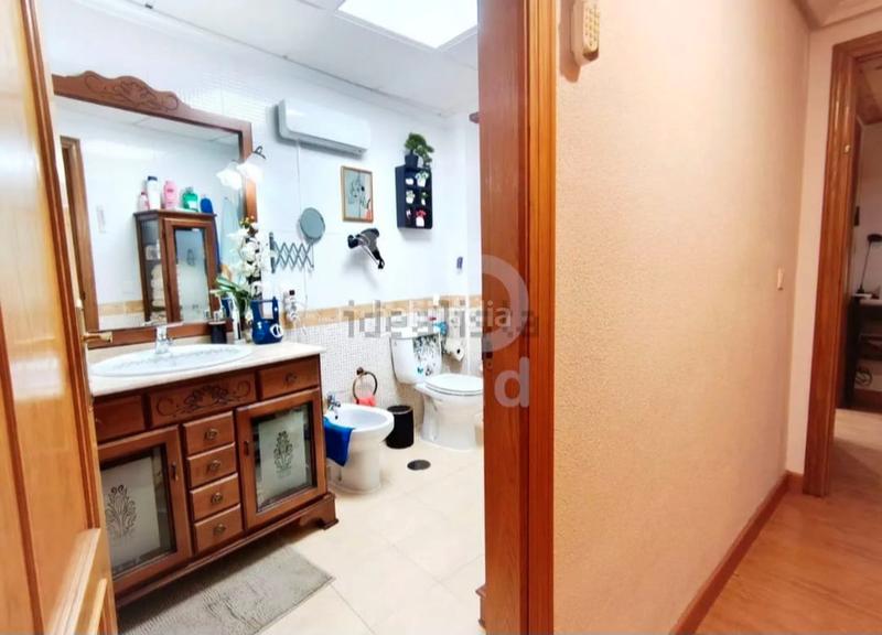 Foto c267639f-01c7-418c-bcda-41b219f68734. Casa adosada en Norte Sant Vicent del Raspeig