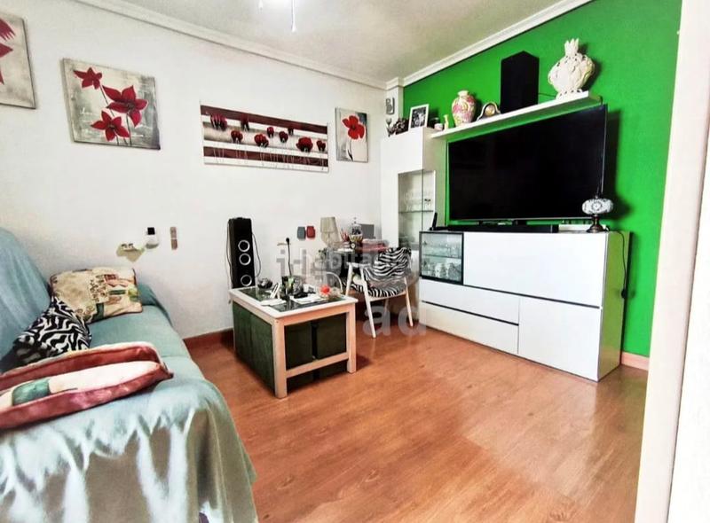 Foto 3d5f609d-4e59-4d91-9988-3cf19218ae30. Semi detached house with heating parking in Norte Sant Vicent del Raspeig