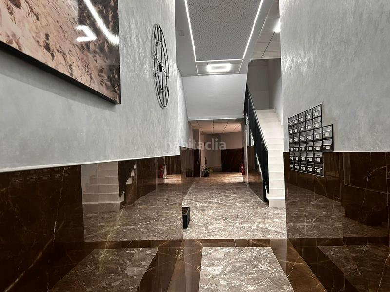 Foto 116a3f81-0a8a-457d-be8f-321f5aa486c2. Location appartement avec chauffage piscine dans Mercado Alicante