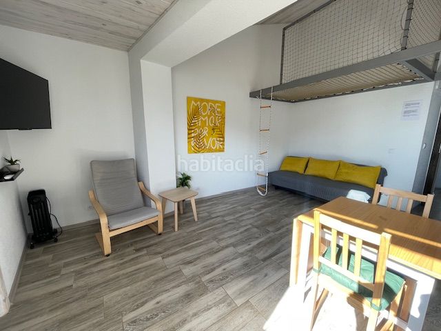 Foto 15c0cd7d-e60c-4925-803b-5c86581daa57. Edificio en Carolinas Bajas Alicante
