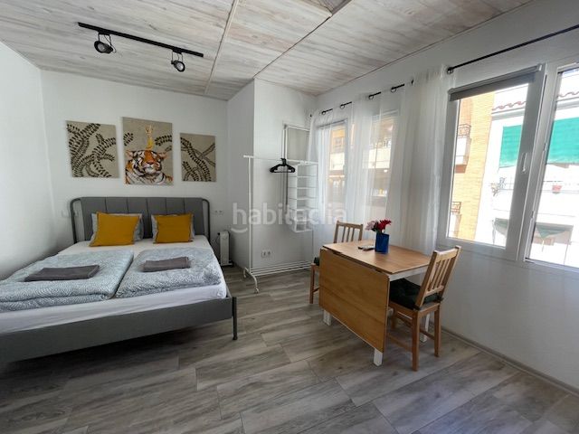 Foto a6140301-4210-4879-b8d6-e966dd74537f. Edificio en Carolinas Bajas Alicante