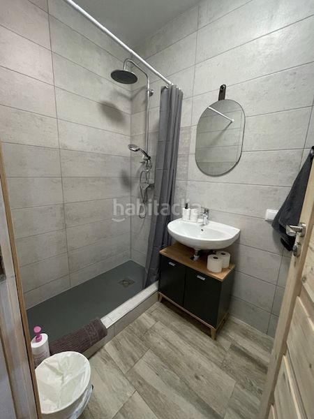 Foto eed5d07a-b4f3-4dd9-8952-0a4e50221b5f. Edificio en Carolinas Bajas Alicante