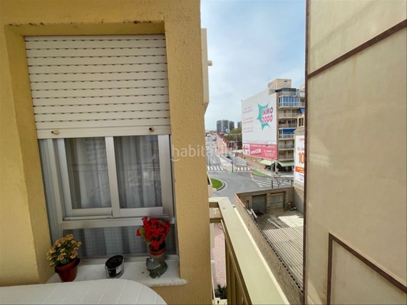 Foto 6b98bce8-ab36-4741-9d57-66418f280cf9. Pis amb calefacció aparcament a Campello Playa Campello (el)