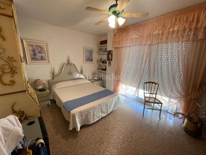 Foto 7e3d232e-edf6-4eea-a110-a9396caa2b22. Pis amb calefacció aparcament a Campello Playa Campello (el)