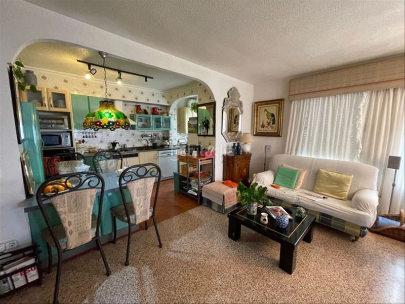 Foto 85f79c4b-18cc-42ca-8630-28c8166b393e. Pis amb calefacció aparcament a Campello Playa Campello (el)