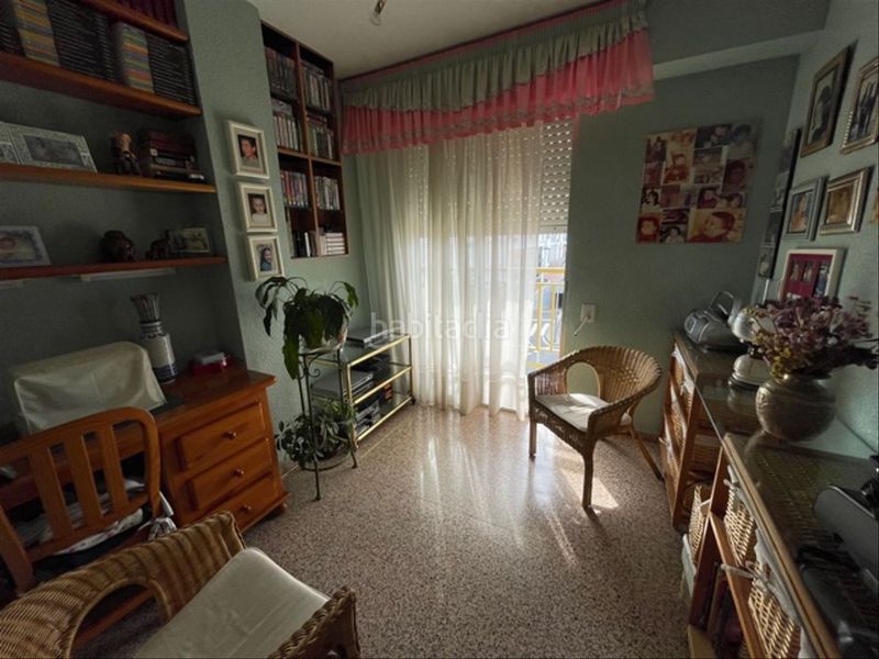 Foto db6f3a24-02fb-4e7b-8c0e-01b259ab4936. Pis amb calefacció aparcament a Campello Playa Campello (el)