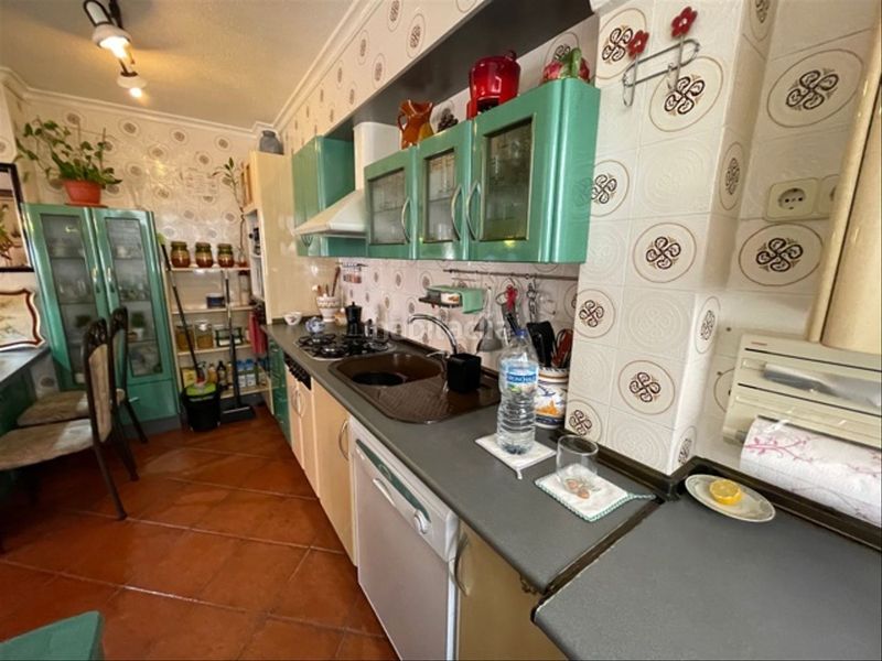 Foto dda02a61-6a01-4ed9-a8df-7397ad43c5cb. Pis amb calefacció aparcament a Campello Playa Campello (el)