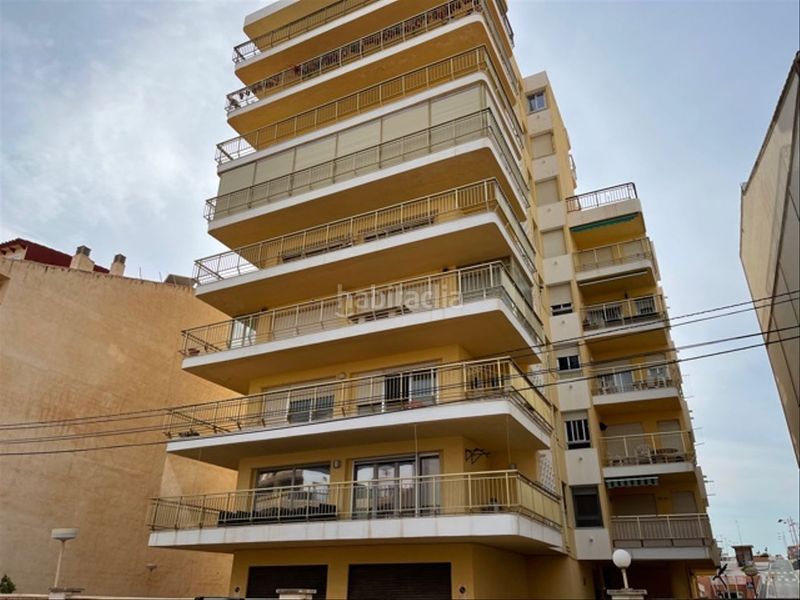 Foto de90adbf-6b5a-4707-ac73-c3f8c062c6e0. Pis amb calefacció aparcament a Campello Playa Campello (el)