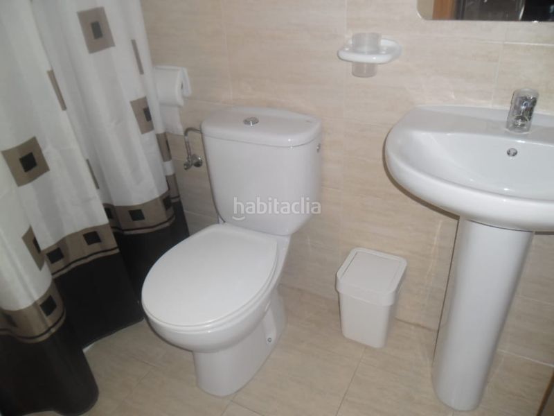 Foto 66442182-1e06-42b9-a63c-920819ea6517. Casa adossada amb calefacció aparcament piscina a Mutxamel