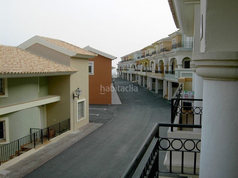 Foto 8a604f55-a770-441f-9d6a-48a43197dc63. Casa adossada amb calefacció aparcament piscina a Mutxamel