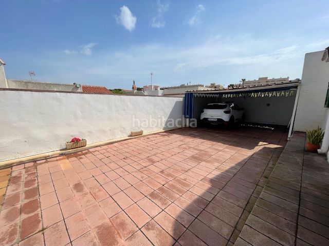 Foto 01c62316-f71a-4721-8368-7ba9e90b1a1a. Xalet amb xemeneia calefacció aparcament piscina a Elche / Elx