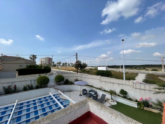 Foto 9f3f82b5-4670-46ca-9c5b-79096b6b7b41. Xalet amb xemeneia calefacció aparcament piscina a Elche / Elx