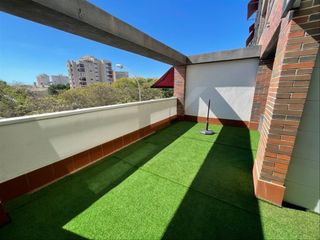 Lloguer Pis  Avinguda goleta 25. Extraordinario piso