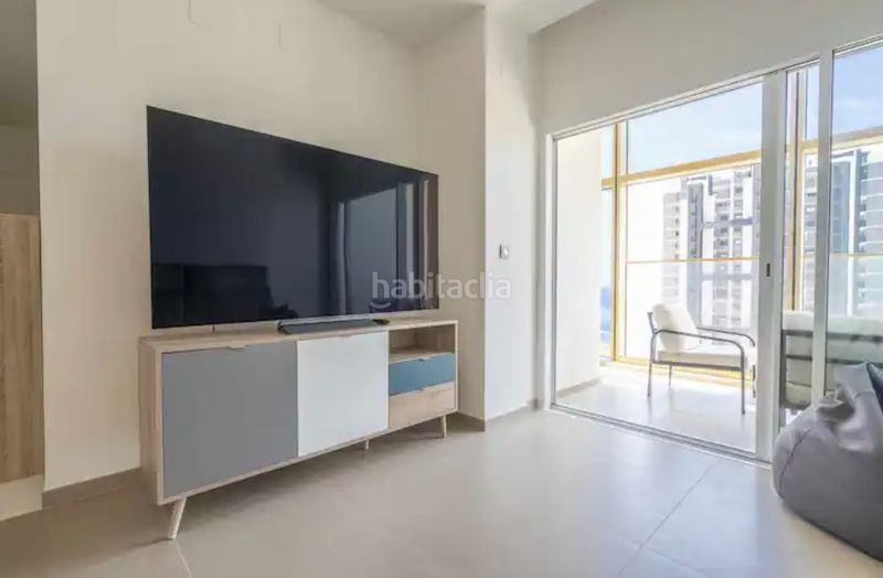 Foto 0867a435-550c-4b10-b2b5-cda96c9e80f0. Piso en Playa Poniente Benidorm