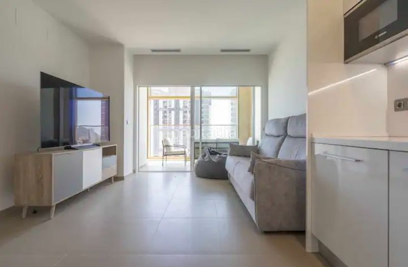 Foto 721ca395-6859-4203-ab3a-ed358a35211f. Piso en Playa Poniente Benidorm