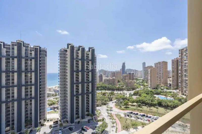 Foto c49914b3-772e-4907-86b7-a8e334bb8d1d. Piso en Playa Poniente Benidorm