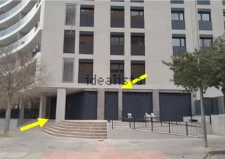 Local Comercial a Calle Juan Caturla Gosálvez
