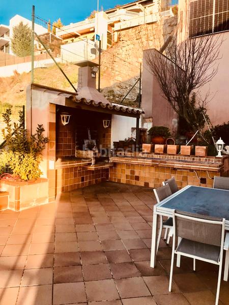 Foto 166f23d8-48bd-4a23-8e2f-8adc0c73856f. Casa amb xemeneia calefacció aparcament piscina a Tiana