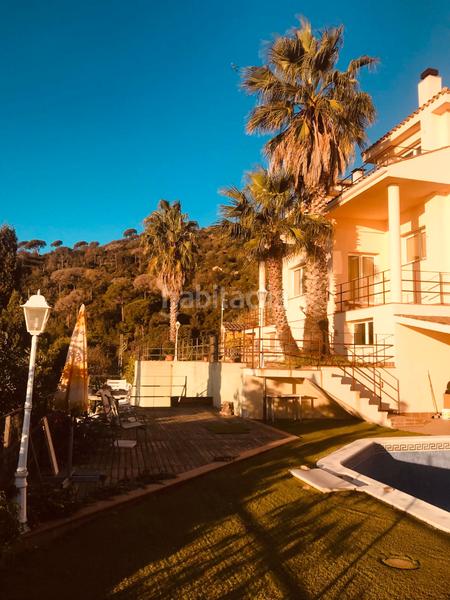 Foto 277e1f15-36dd-4d19-86dd-7bf3612a7804. Casa amb xemeneia calefacció aparcament piscina a Tiana