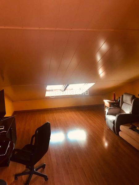 Foto 52bd1b04-8750-4879-9cda-9cdfc144eae9. Casa amb xemeneia calefacció aparcament piscina a Tiana