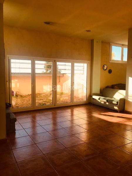 Foto 6b7c4fde-5107-41b4-bfa4-5db670827599. Casa amb xemeneia calefacció aparcament piscina a Tiana