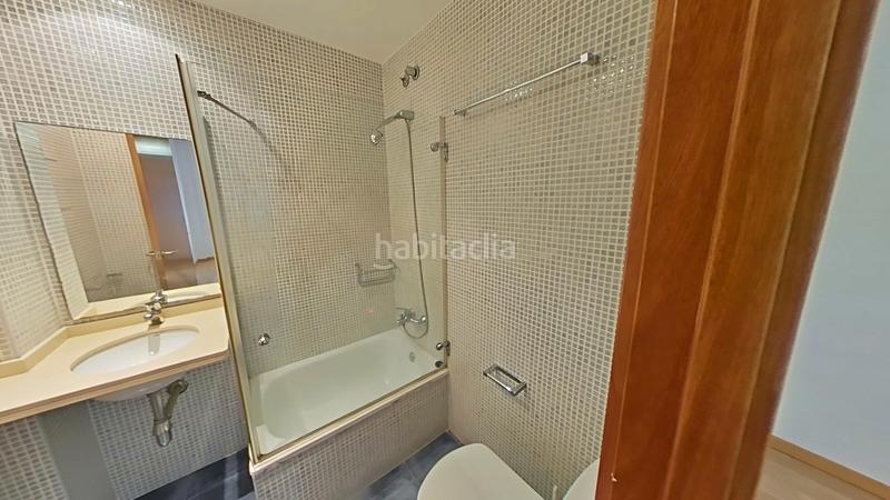 Foto aac8eb57-5ffa-4d9b-b0c2-44c6a512c2b5. Appartamento in carrer de soler i rovirosa 8 in El Clot Barcelona