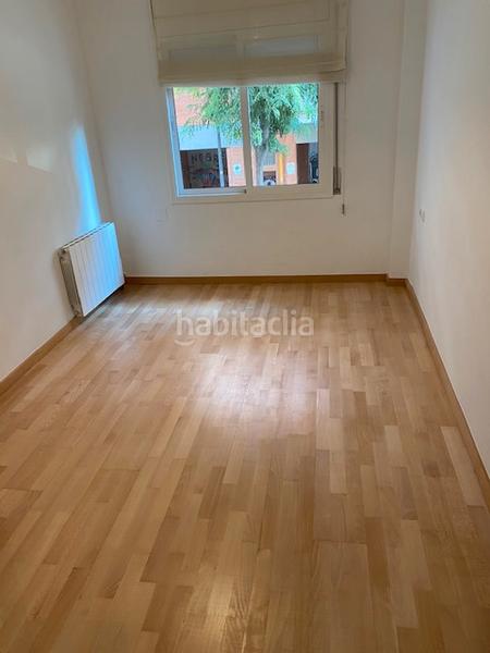 Foto b6c9e95b-e48c-4830-b0c9-b48a659cf5b6. Appartamento in carrer de soler i rovirosa 8 in El Clot Barcelona