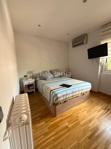 Foto 82f412eb-03c3-4952-bd7e-4003abd00dde. Casa bifamiliare con camino riscaldamento parcheggio piscina in Sant Quirze del Vallès