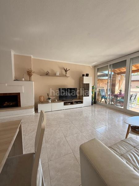 Foto e305fde3-8701-4bb8-9511-a9008135f10d. Casa bifamiliare con camino riscaldamento parcheggio piscina in Sant Quirze del Vallès