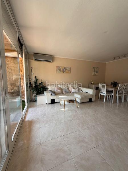 Foto ed58a7e5-f90a-4844-9c84-839ec6fc2036. Casa bifamiliare con camino riscaldamento parcheggio piscina in Sant Quirze del Vallès