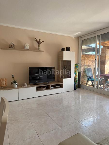 Foto f42a2775-5090-422d-a908-aafa8f2f5e53. Casa bifamiliare con camino riscaldamento parcheggio piscina in Sant Quirze del Vallès