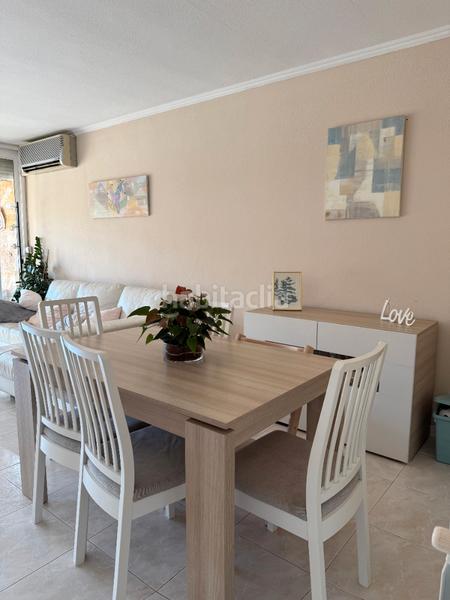 Foto ffcd4a2e-3c8a-44f5-a6fd-86713b43be6f. Casa bifamiliare con camino riscaldamento parcheggio piscina in Sant Quirze del Vallès