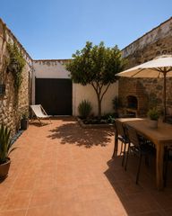 Semi detached house in Carrer de la creu 9. Joya en el corazón de santa maria de palautordera