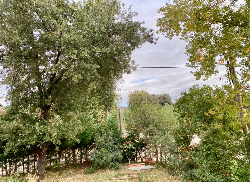 Foto e4087a09-d6e4-4fa4-a177-f38d0fa6059c. Casa a Bescanó