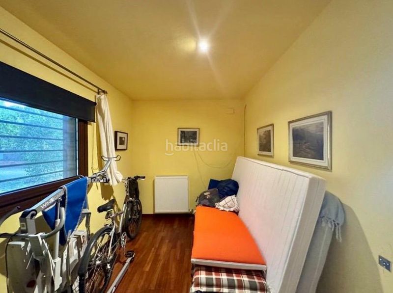 Foto f488f95a-1327-4a07-8707-b6ecd7334140. Casa a Bescanó