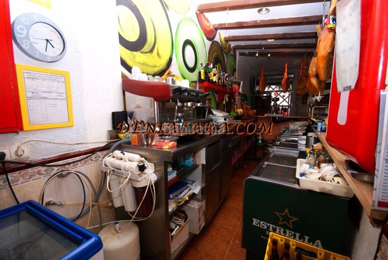 Foto 2a8df4ab-f6d3-447b-a3be-2f55ac5b046d. Local commercial dans El Puerto Dénia