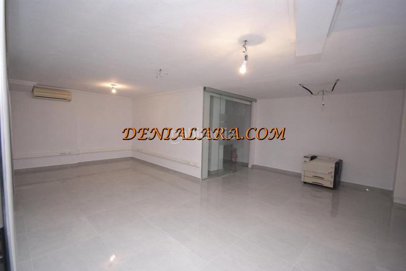 Foto e358500f-86c0-43cb-b781-f80bb35c0aea. Locale commerciale con riscaldamento in Saladar Dénia