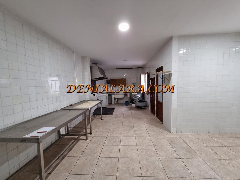 Foto 5d1d0dbe-364e-4397-a791-13f4b28480da. Location local commercial dans Pego