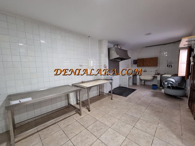 Foto 726f8fe8-1574-4c5f-8743-6be4c2bddb47. Location local commercial dans Pego