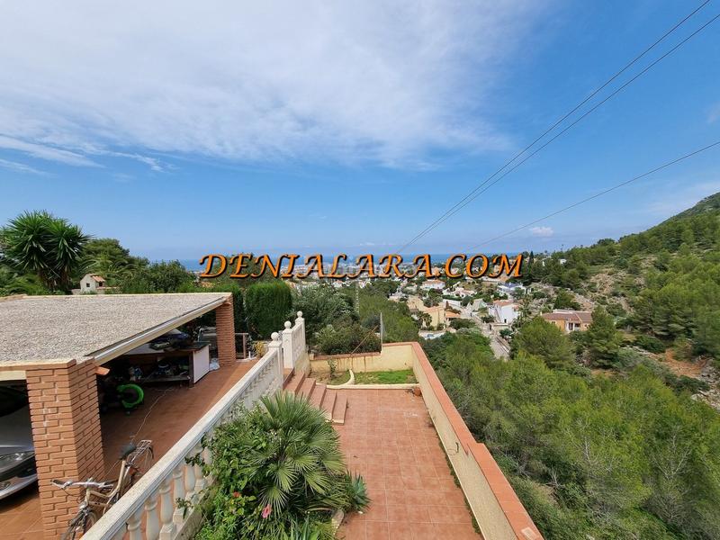 Foto 06a9d0ac-2867-4412-b8a7-c8514fa69019. Chalet  con piscina y vistas panorámicas al mar y al montgó en Dénia