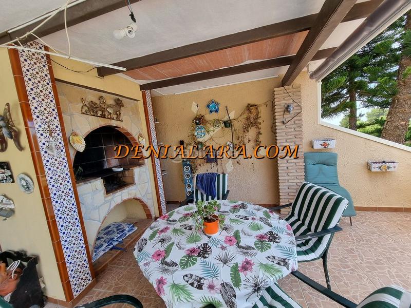 Foto 09eb404a-f3cf-454e-9c22-013fb07197d2. Chalet  con piscina y vistas panorámicas al mar y al montgó en Dénia