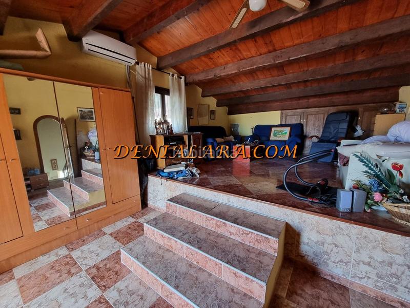 Foto 49066397-a294-4132-936b-31fc6e128b91. Chalet  con piscina y vistas panorámicas al mar y al montgó en Dénia